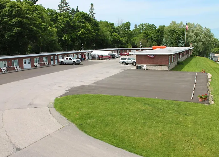 Budget Host Crestview Inn Sault Ste. Marie