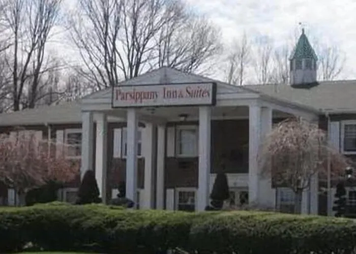 The Parsippany Inn And Suites Morris Plains