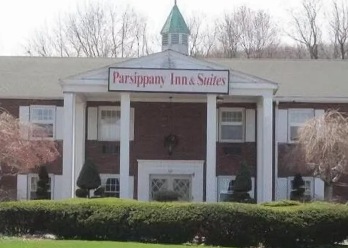 The Parsippany Inn And Suites Morris Plains
