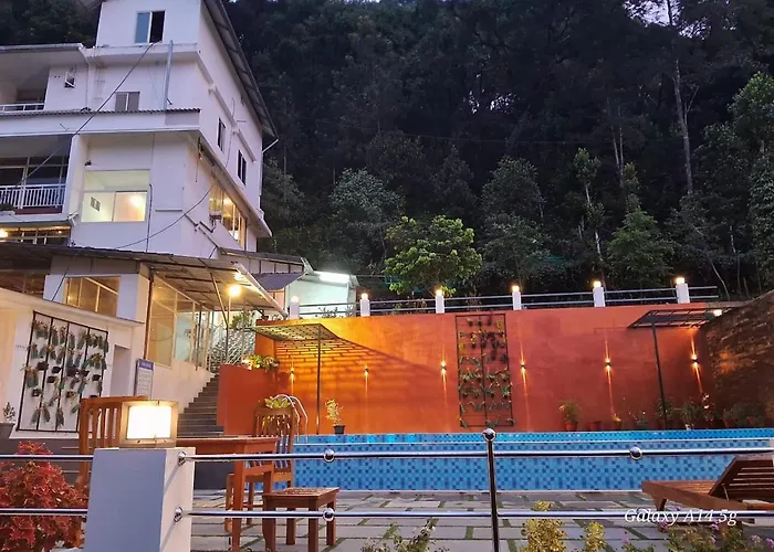 Tree Blanche Resort Munnar Anachal
