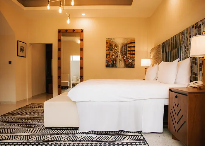 Anomansa Beach Resort At Elmina Bay