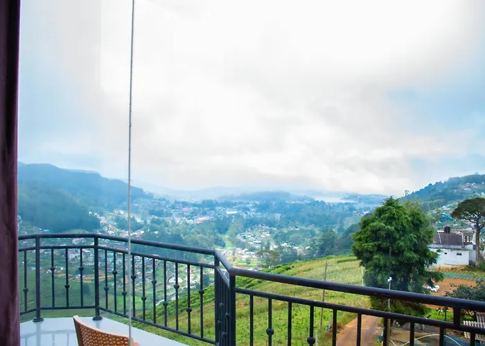Universal Green Hills Hotel Nuwara Eliya