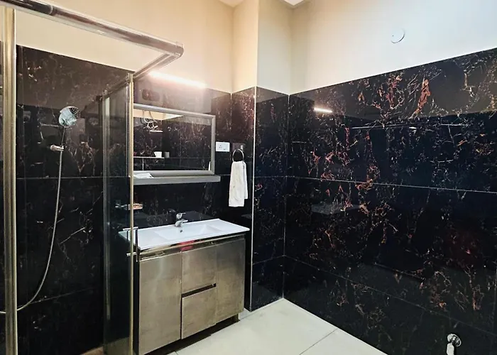 Hotel Inder Paradise Jalandhar