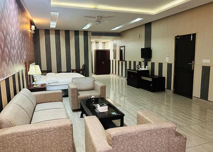 Hotel Inder Paradise Jalandhar