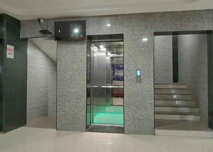 Hotel Radha Krishna Bhusawal