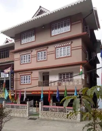 Hotel The Golden Ice Pelling