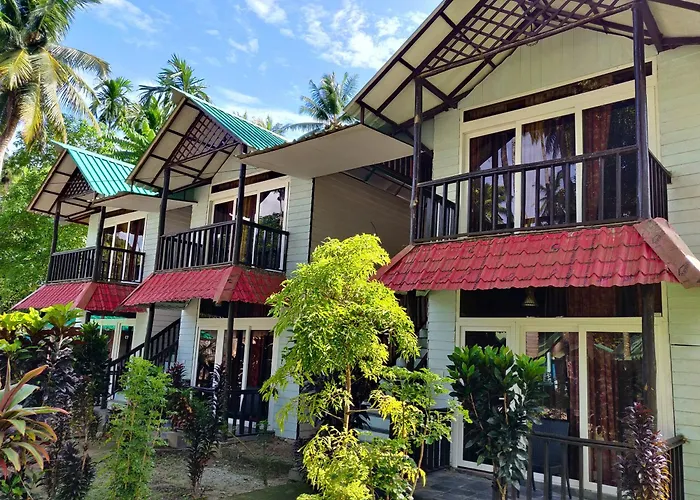 Ocean Pearl Beach Resort Govind Nagar