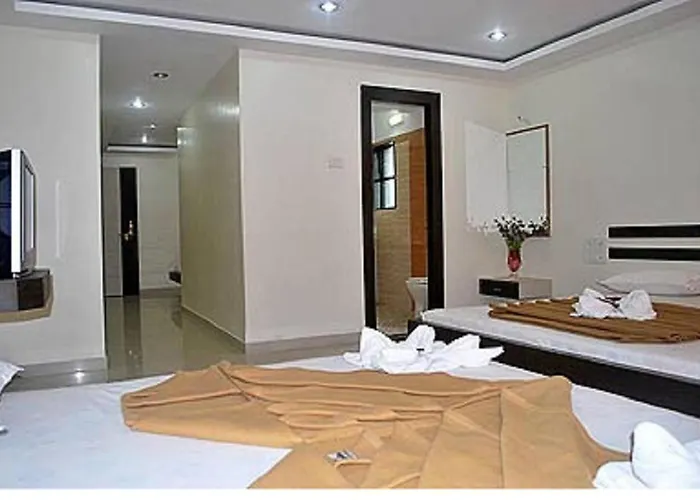 Kdm Hotel Sai Geeta Shirdi A Walk Away From Saibaba Temple