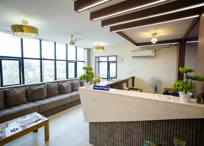 Parva Residency Hotel Palladam