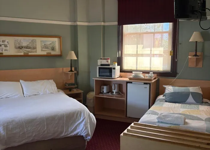 Boyles Hotel Sutherland