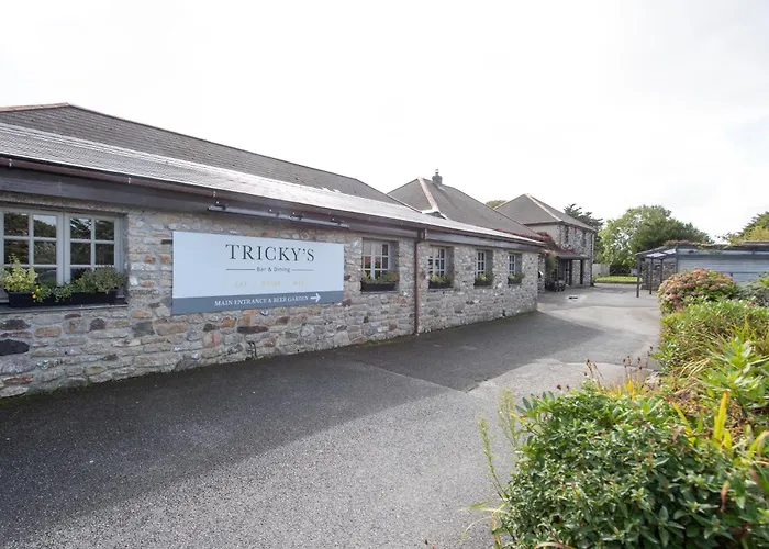 Tricky'S At The Tolgus Inn, Redruth - Free Wifi - Free Parking