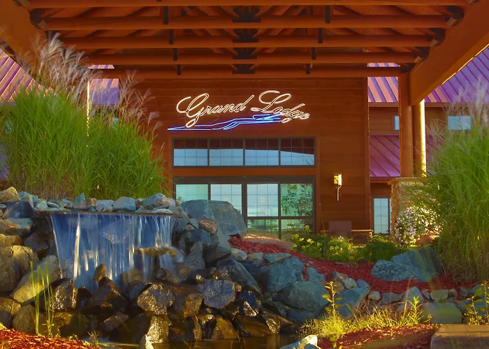 Grand Lodge Hotel Wausau - Rothschild