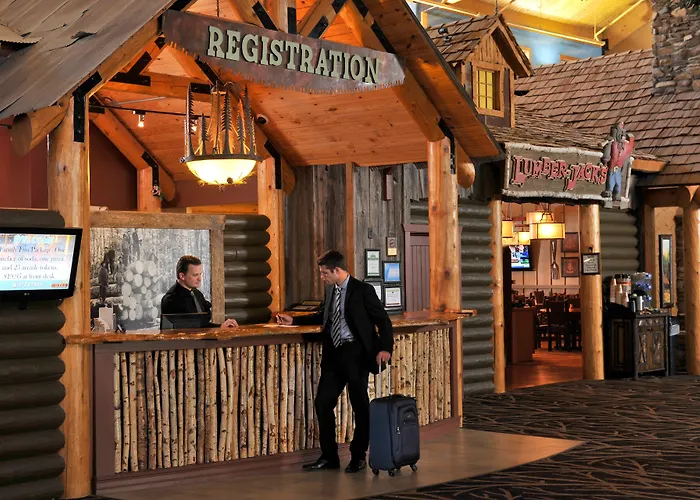 Grand Lodge Hotel Wausau - Rothschild