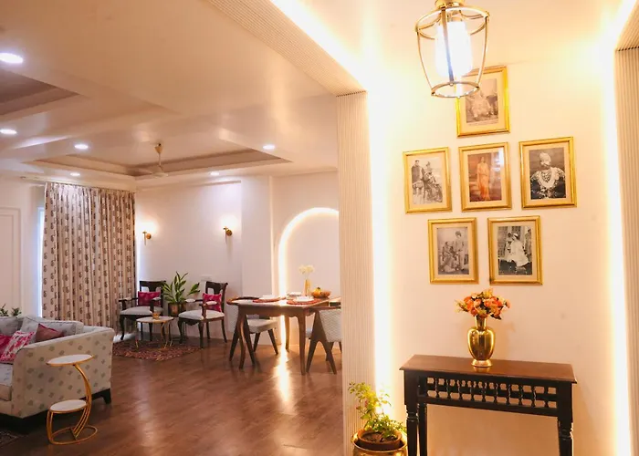 Royal Saket Bed & Breakfast Jaipur