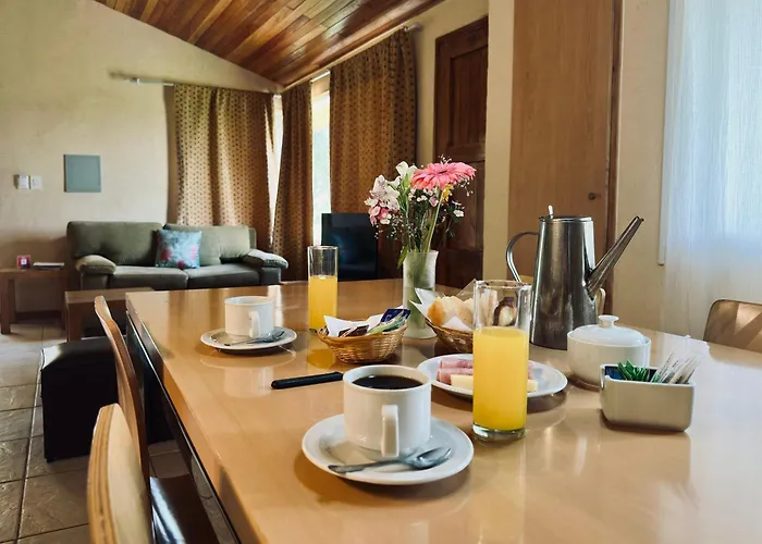 Los Carolinos Lodge San Rafael 