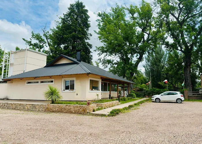 Los Carolinos Lodge San Rafael 