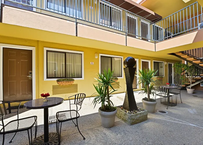 Inn By The Sfo South San Francisco