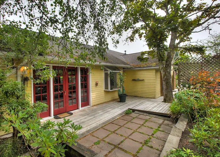 Country Cottage Of Langley