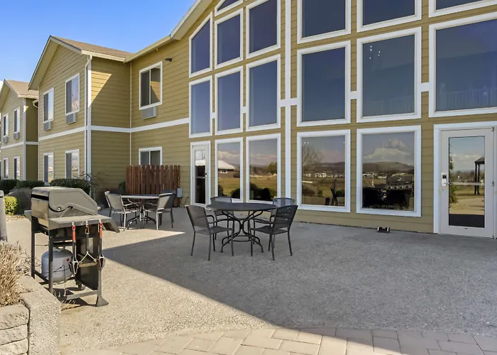 Best Western Plus Grapevine Inn Sunnyside