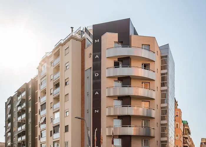 Hotel Madanis L'Hospitalet de Llobregat