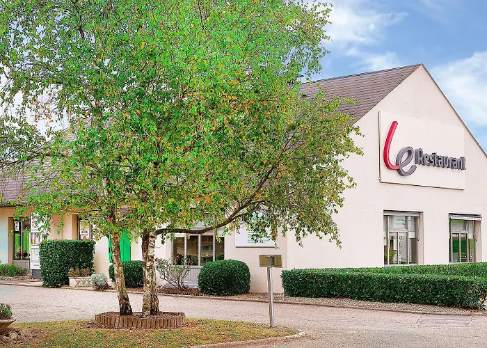 Campanile Bourges Nord - Saint-Doulchard Hotel