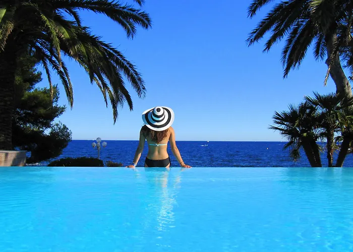La Villa Mauresque Saint-Raphael 