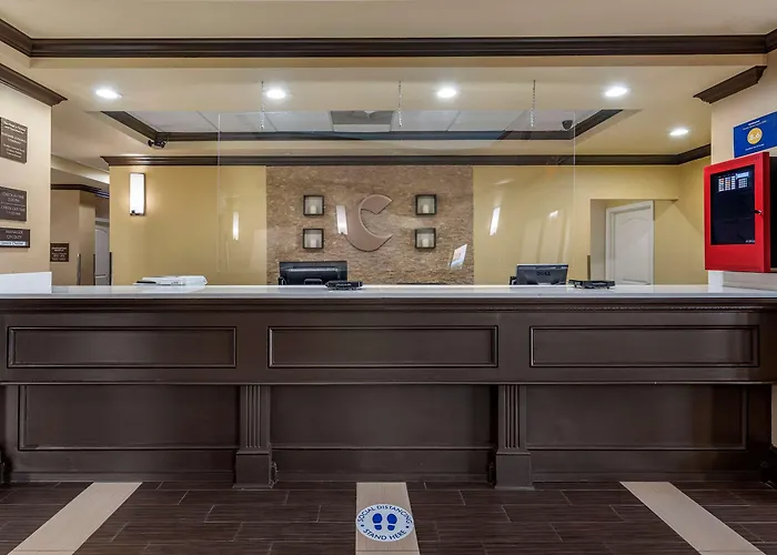 Comfort Inn & Suites El Dorado