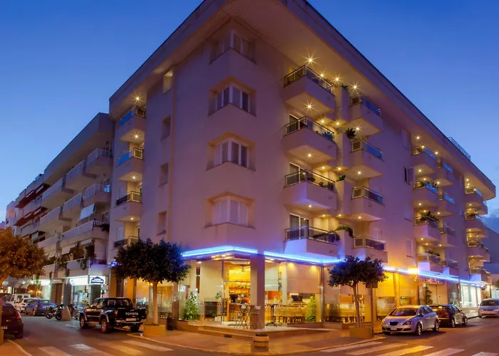 Aparthotel Duquesa Playa Santa Eulalia del Río