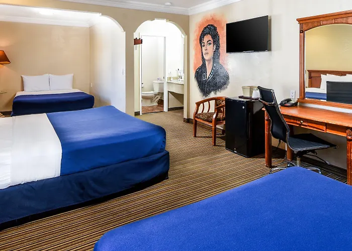 Hollywood Inn Express North Los Ángeles