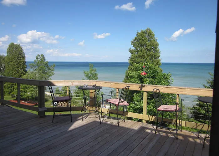 At The Waters Edge Bed & Breakfast Algoma