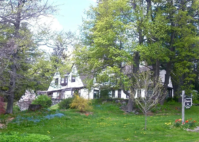 Whistler'S Inn Lenox