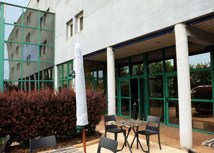 Comfort Hotel Aeroport Lyon St Exupery Colombier-Saugnieu