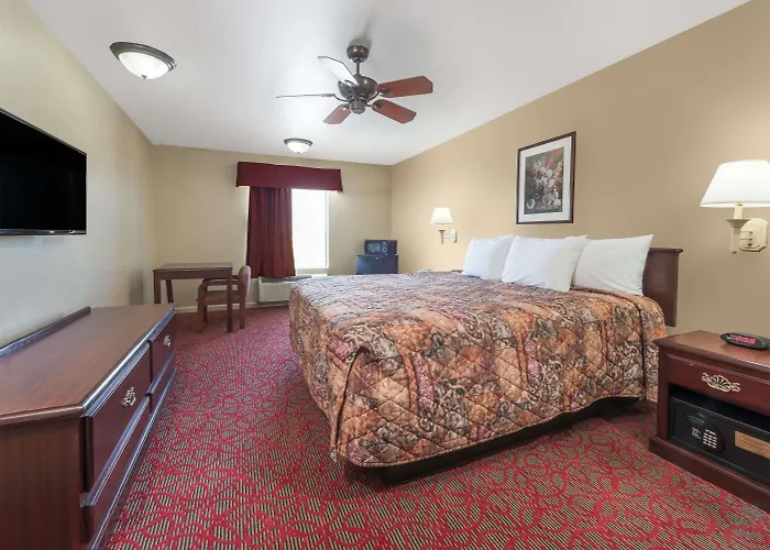 Days Inn By Wyndham St Peters/St Charles Saint Peters