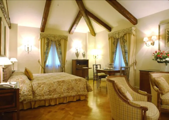 Villa Franceschi Hotel & Resort Mira