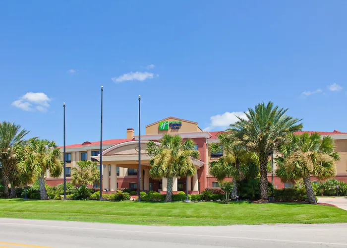 Holiday Inn Express & Suites Wharton By Ihg