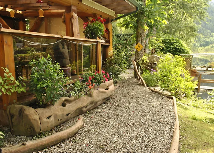 Ruby Lake Resort Madeira Park