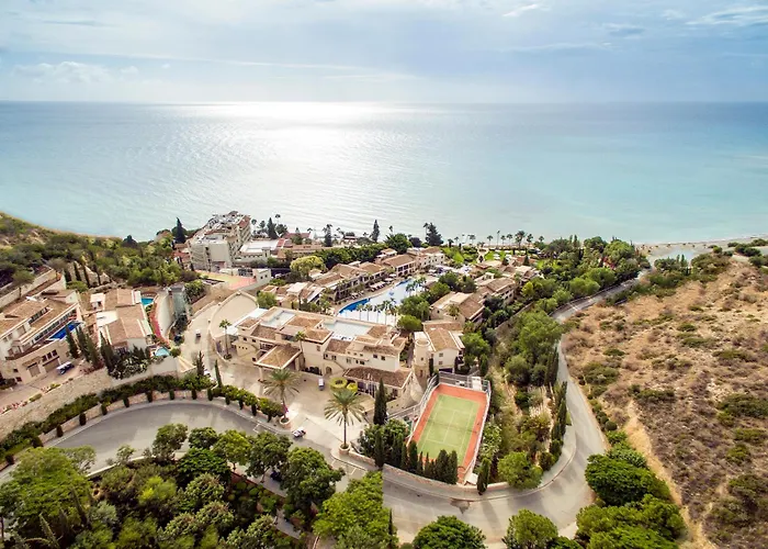 Columbia Beach Resort Pissouri