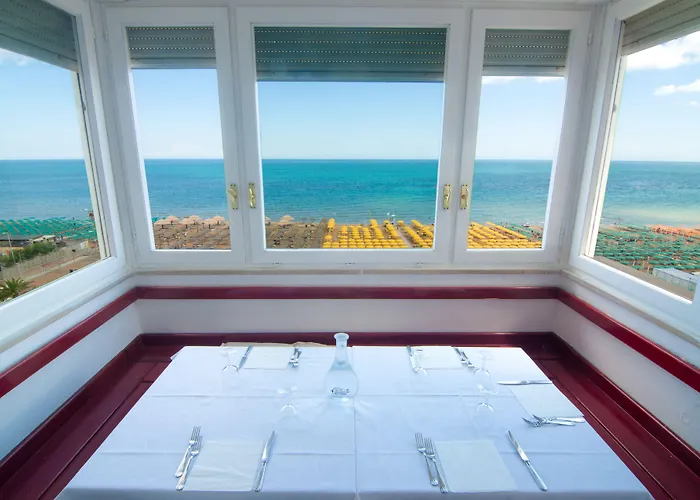 Hotel Nettuno Pesaro