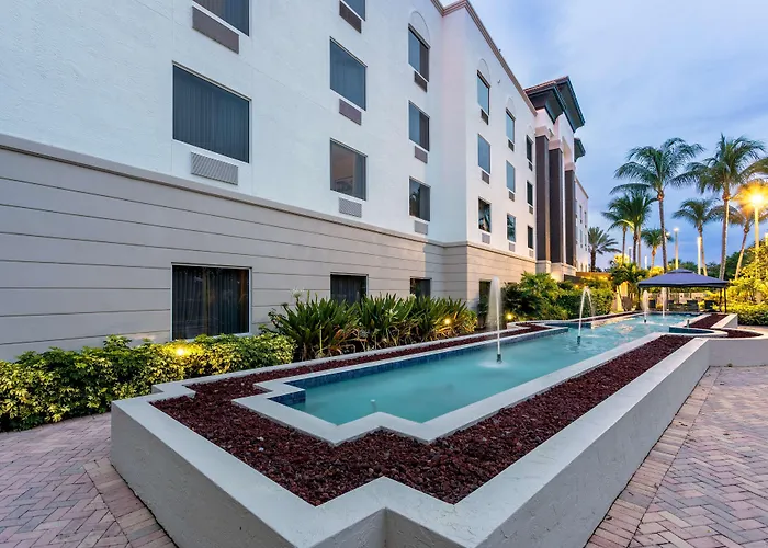 Hampton Inn & Suites Wellington Royal Palm Beach