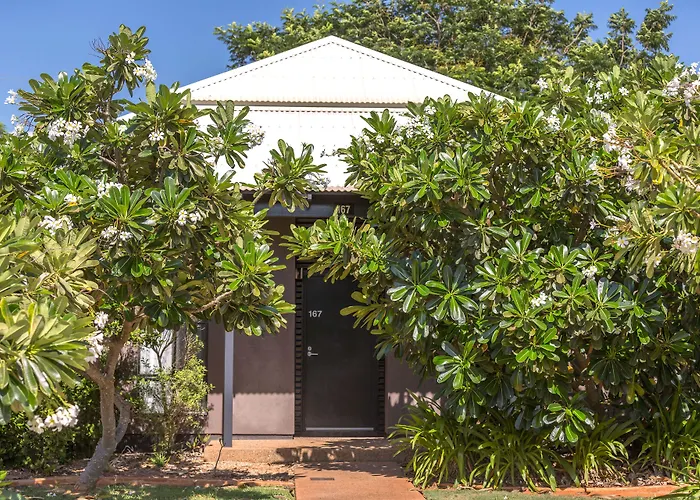 Oaks Cable Beach Resort