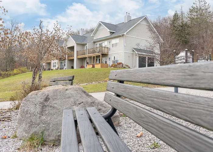 Getaways At Haliburton Heights Aparthotel