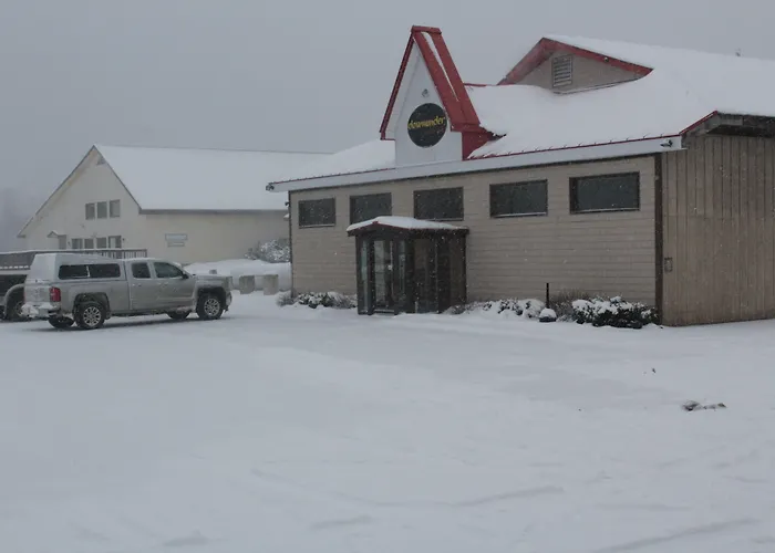 Shiretown Inn & Suites Houlton