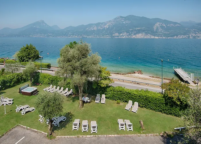 Hotel Orione - Lake Front Hotel Brenzone sul Garda