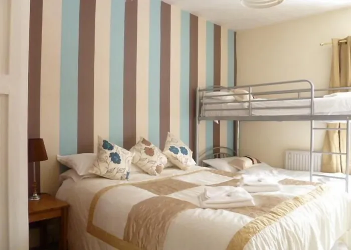 Belle Vue Hotel Llanwrtyd Wells