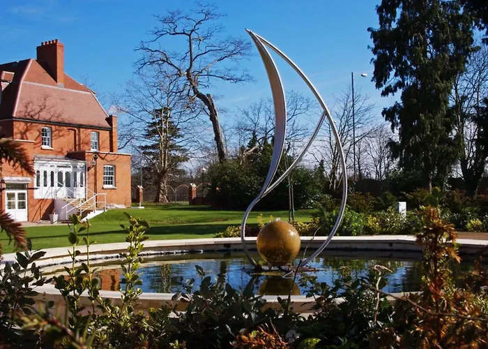 The Pinewood Hotel Slough