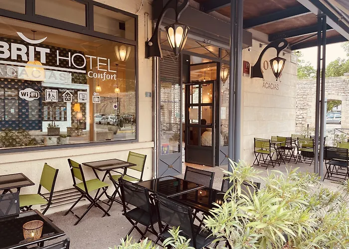 Brit Hotel Acacias Arles