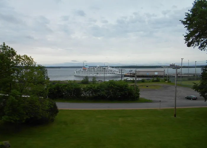 Braeside Country Inn Pictou
