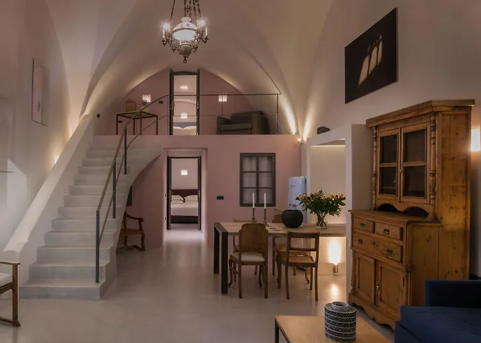 Aria Suites & Villas Firá