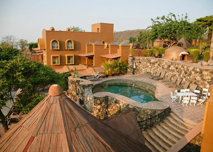 Hostal De La Luz - Spa Holistic Resort Tepoztlán