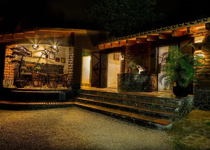 Hostal De La Luz - Spa Holistic Resort Tepoztlán